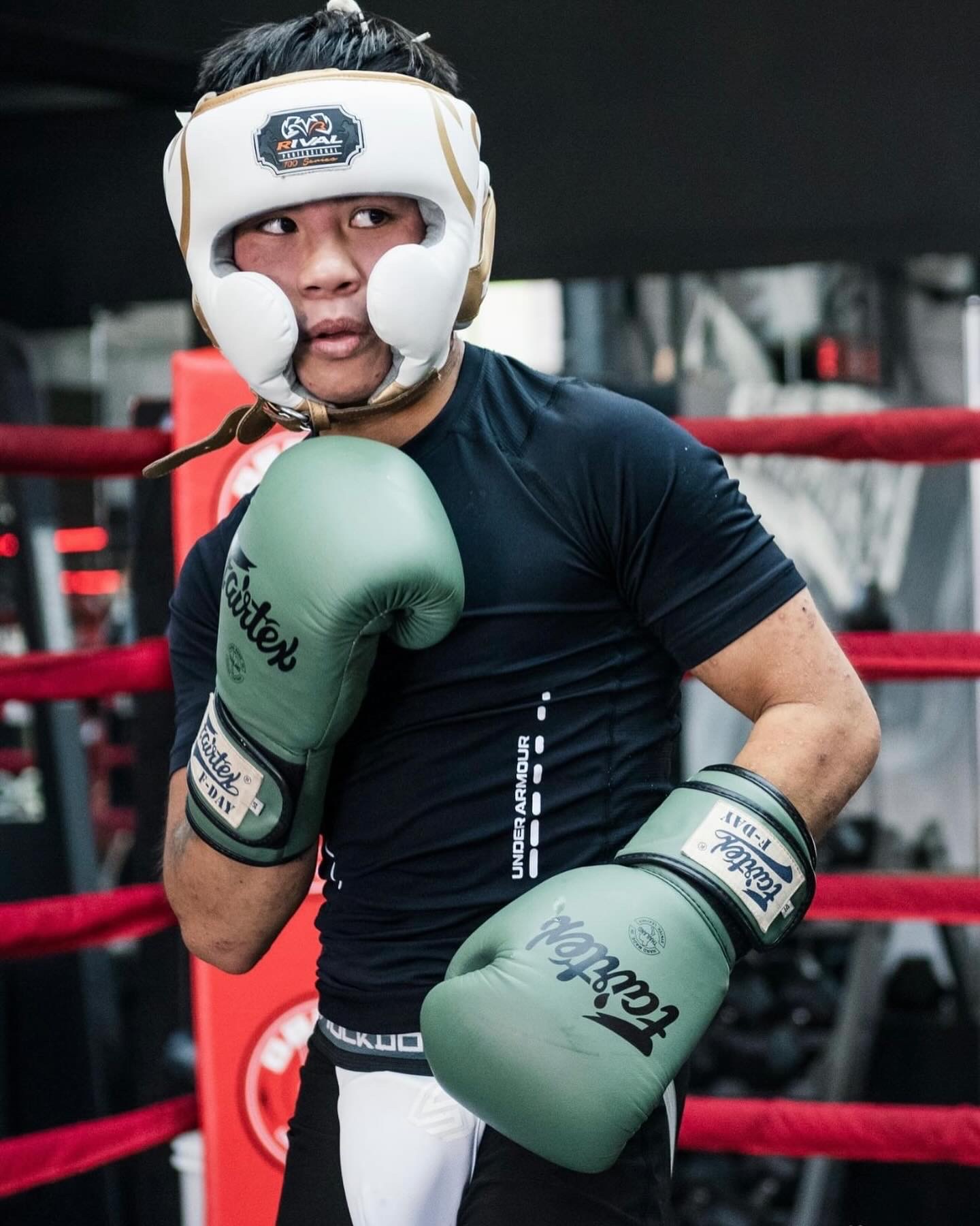 Elijah, boxing trainer